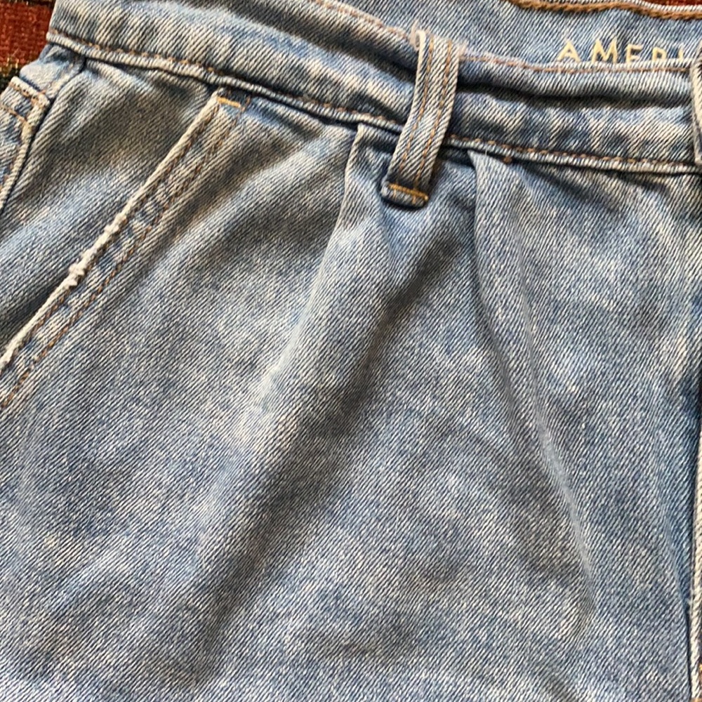 American Eagle mom jeans - Picture 8 of 14